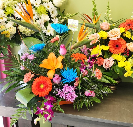 Father's Day flowers for Brantford and Paris flower delivery.
